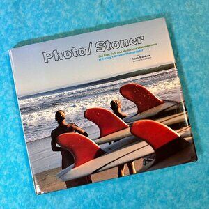 Photo / Stoner - RARE BOOK - Surfing in the 60s - Iconic Photographer